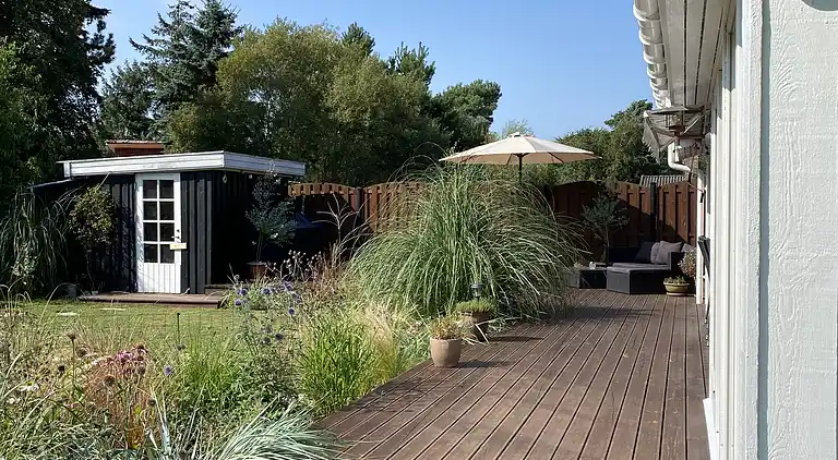 Strandnahes Refugium mit Garten und Sauna