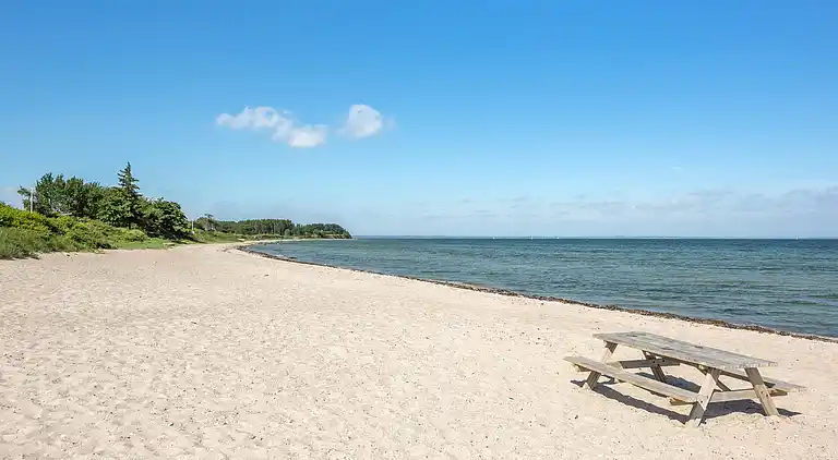 Dejligt sommerhus i Nordborg med 200 m til strand