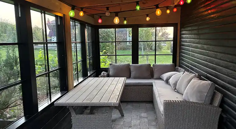 Lækkert sommerhus med havudsigt