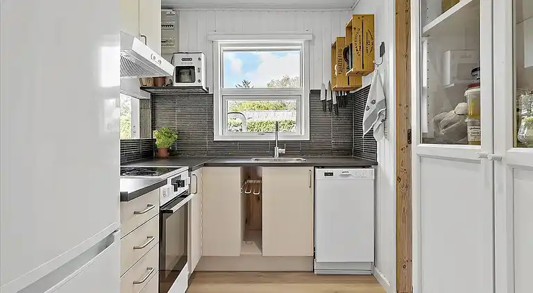 Hübsches Cottage in der Nähe von Hou und dem Meer