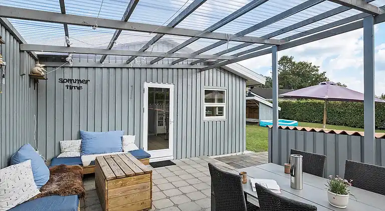 Hübsches Cottage in der Nähe von Hou und dem Meer