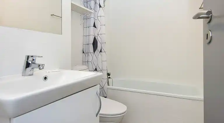 2 room,ground floor,Premium