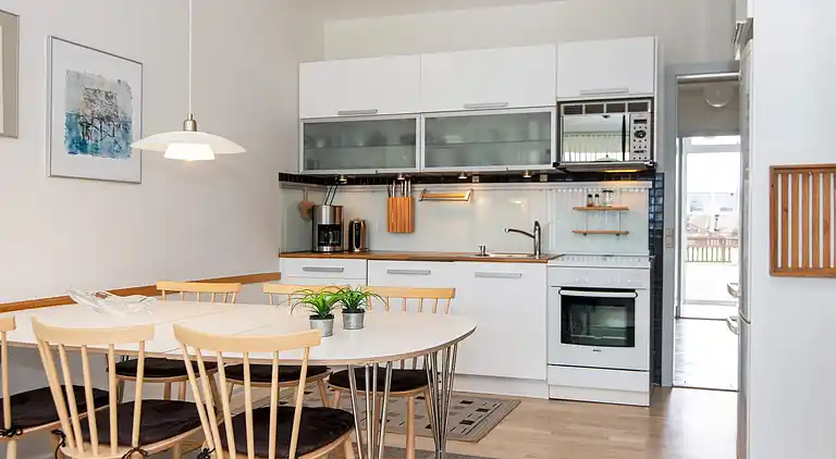 3 room,ground floor or 1.,Premium