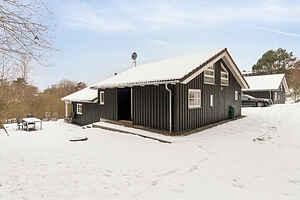 Ferienhaus mit Spa und Sauna, nah an der Natur
