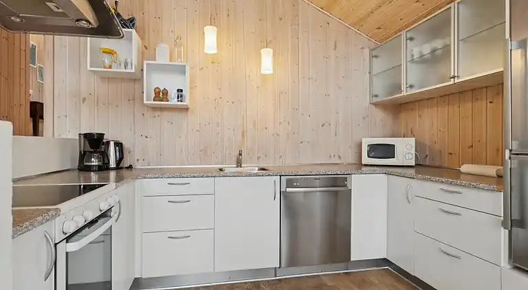 Familievenligt sommerhus med spa og sauna