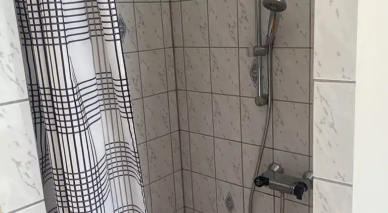 Schönes Ferienhaus in einem Waldgebiet gelegen