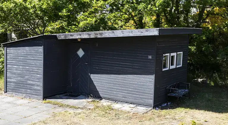 Gemütliches Ferienhaus 100 m vom Sandstrand