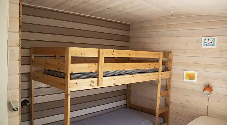 Gemütliches Ferienhaus 100 m vom Sandstrand