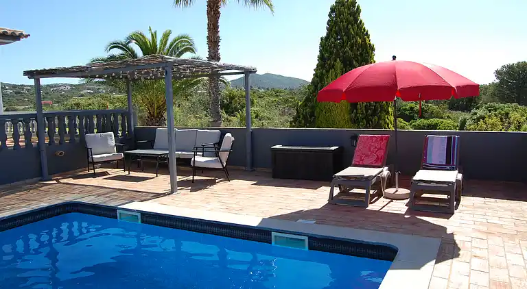 Villa Monte Alegrete mit Blick zum Meer