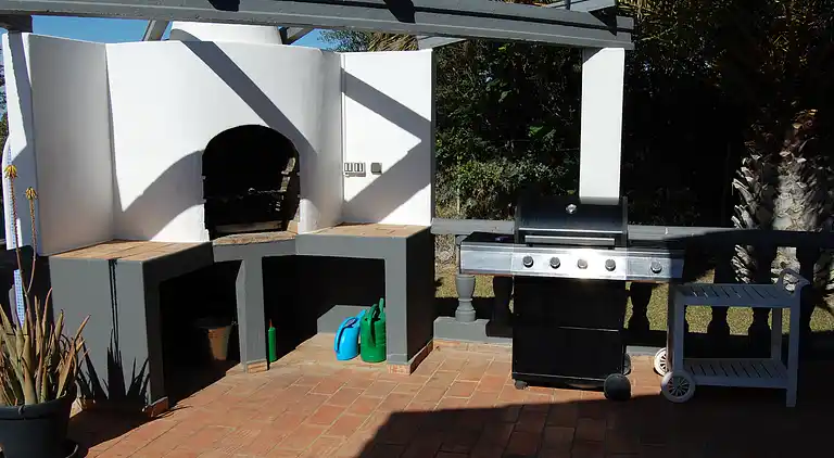 Villa Monte Alegrete mit Blick zum Meer