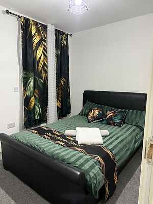 2 bedroom luxury apartment with balcony