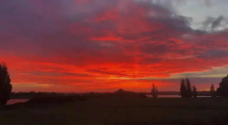 Ruhiges Landhaus mit schönem Wasserblick