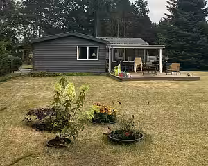 Hyggeligt sommerhus nær strand og oplevelser