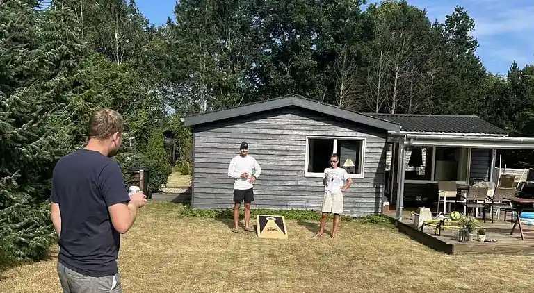 Hyggeligt sommerhus nær strand og oplevelser