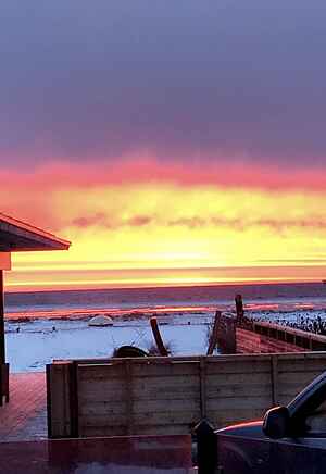 Skønt sommerhus med havudsigt – 50 m til vandet