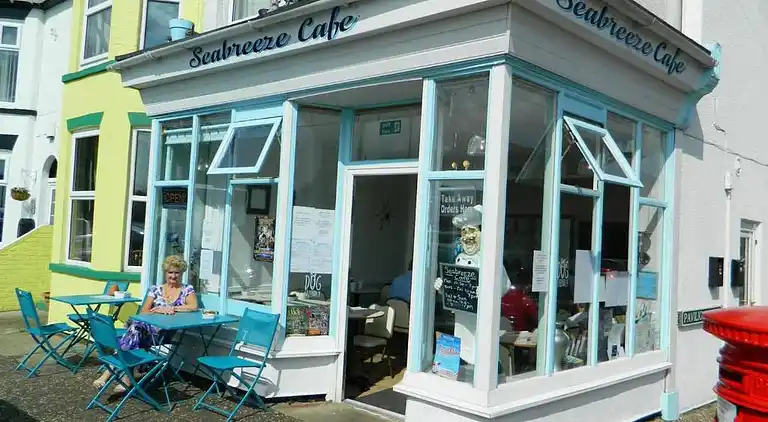 Pavilion Cottage next to Gorleston beach