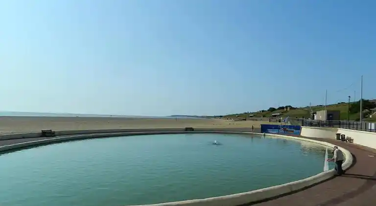 Pavilion Cottage next to Gorleston beach