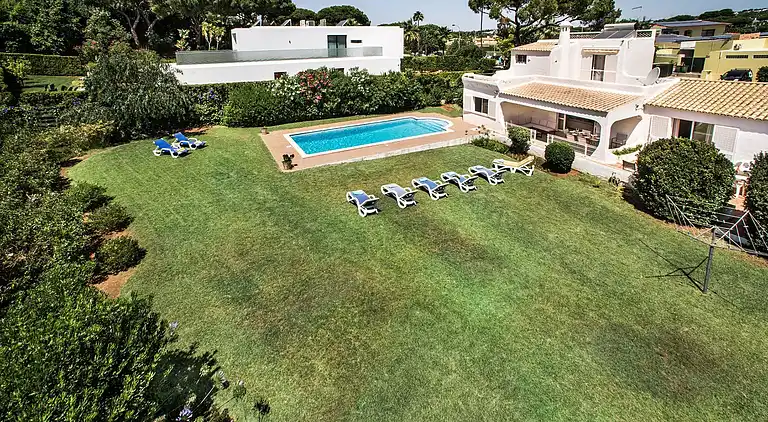 4 Betten, Blick auf den Golfplatz, optionale Poolheizung