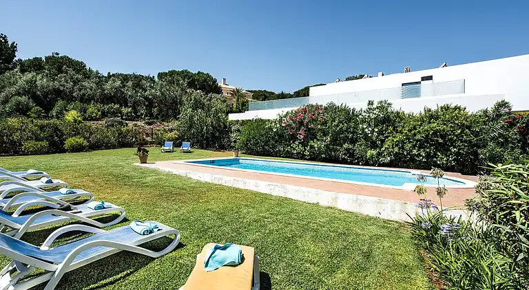 4 Betten, Blick auf den Golfplatz, optionale Poolheizung