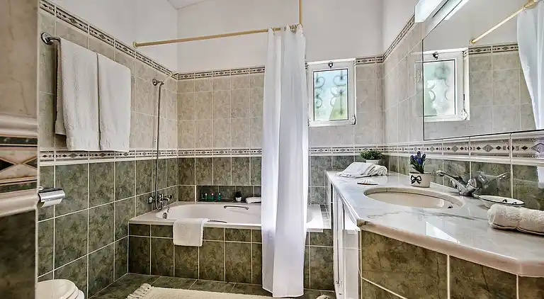 4 Betten, Blick auf den Golfplatz, optionale Poolheizung