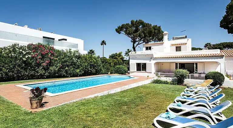 4 Betten, Blick auf den Golfplatz, optionale Poolheizung