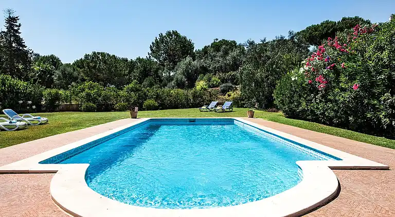 4 Betten, Blick auf den Golfplatz, optionale Poolheizung