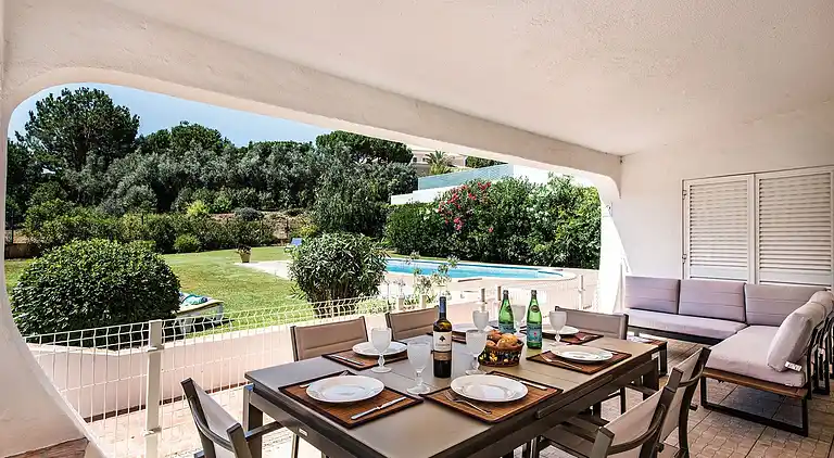 4 Betten, Blick auf den Golfplatz, optionale Poolheizung