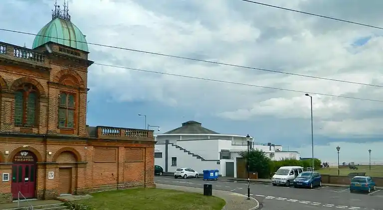 Pavilion Cottage next to Gorleston beach