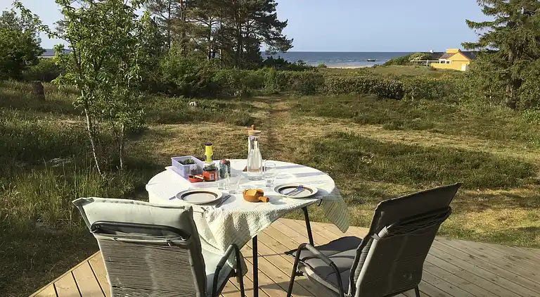 Schönes Sommerhaus in der Nähe des Meeres
