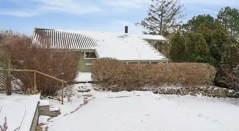 Hyggeligt sommerhus tæt på strand og natur