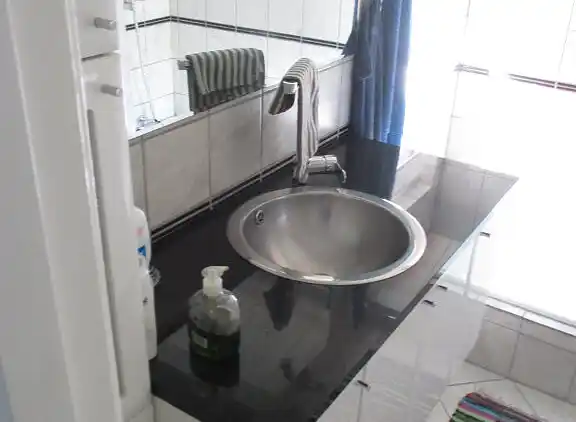 Helles Ferienhaus nur 300 m vom Wasser