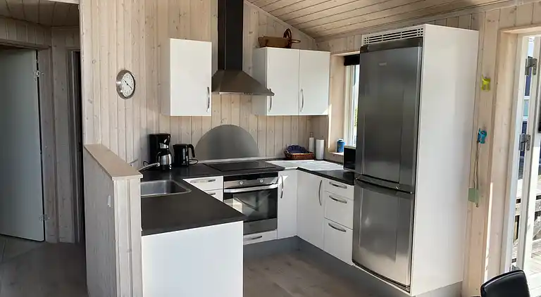 Dejligt familieferiehus kun 130 m fra stranden. 