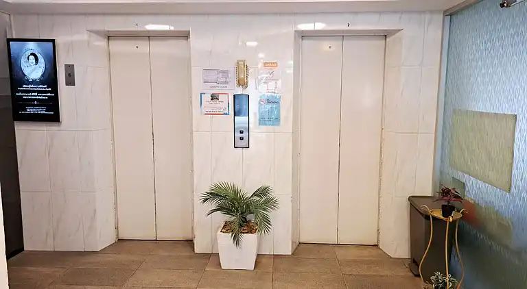 Short-Term Rental Allowed - 5C Downtown Bkk Serviced