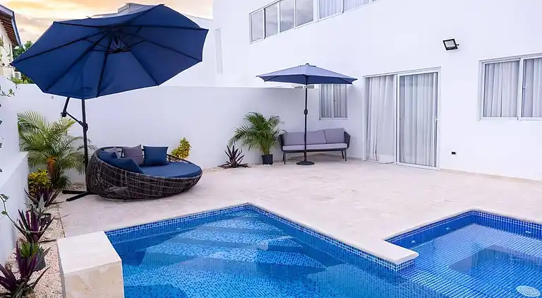 3 BR Villa with Private Pool and Jacuzzi