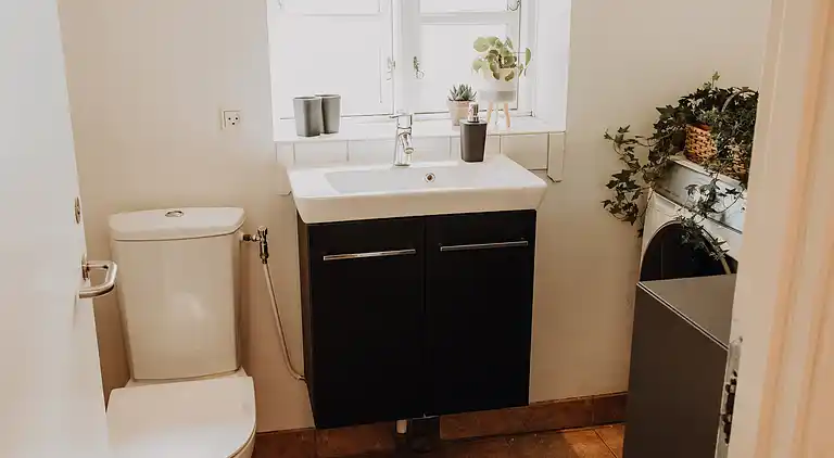 Idyllisches Haus auf einem Reiterhof