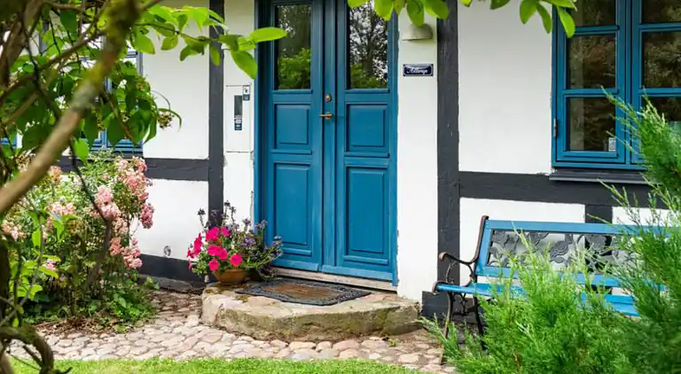 Cozy farmhouse close to the sea