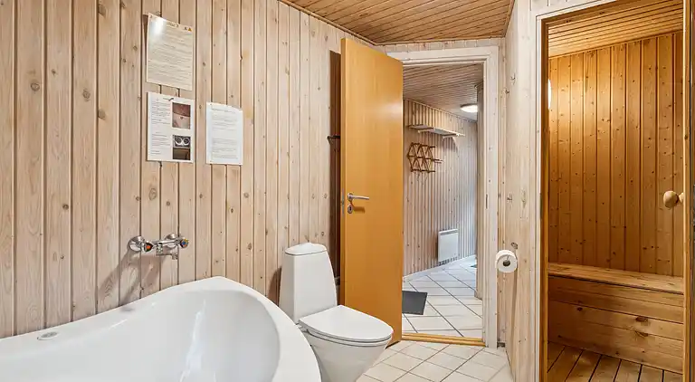 Sommerhus med spa, sauna og skøn natur