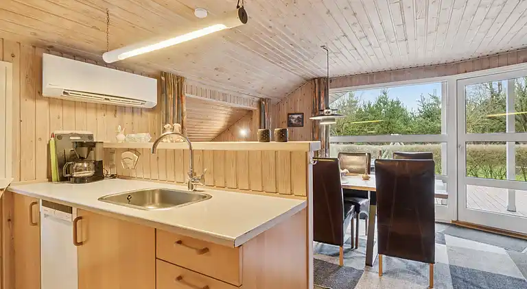 Sommerhus med spa, sauna og skøn natur