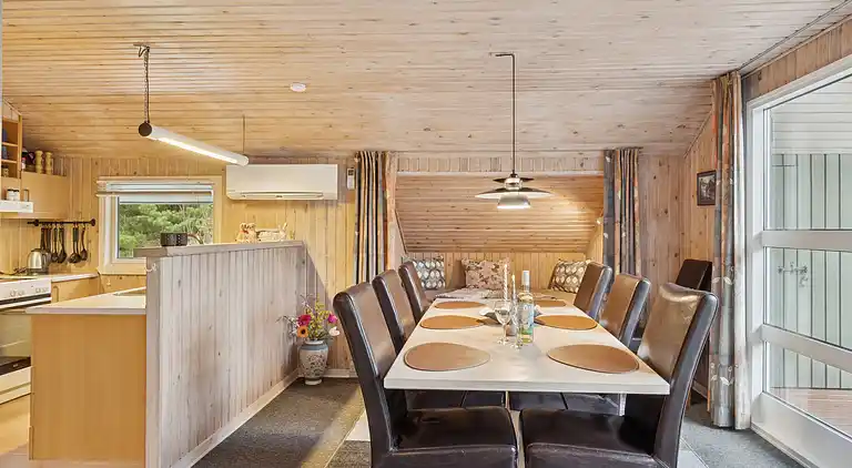 Sommerhus med spa, sauna og skøn natur