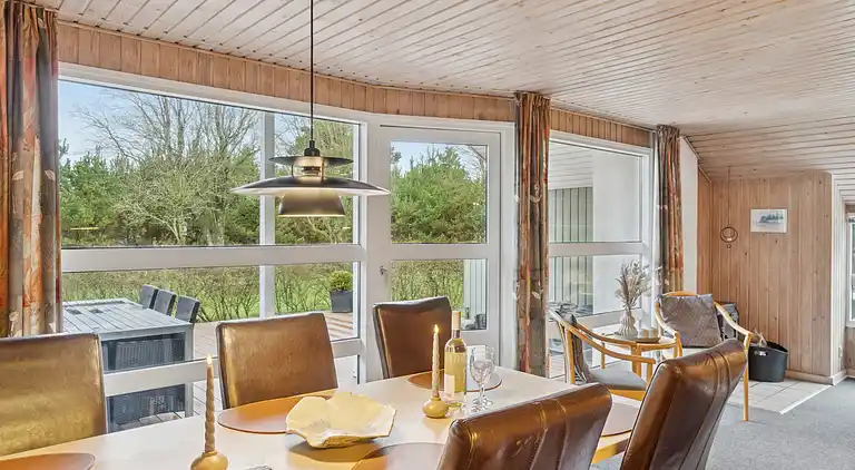 Sommerhus med spa, sauna og skøn natur