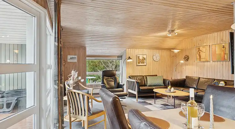 Sommerhus med spa, sauna og skøn natur