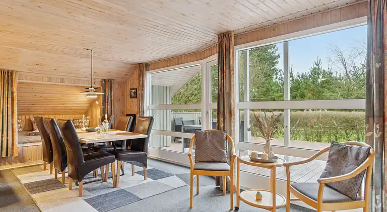 Sommerhus med spa, sauna og skøn natur