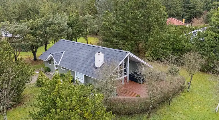 Sommerhus med spa, sauna og skøn natur