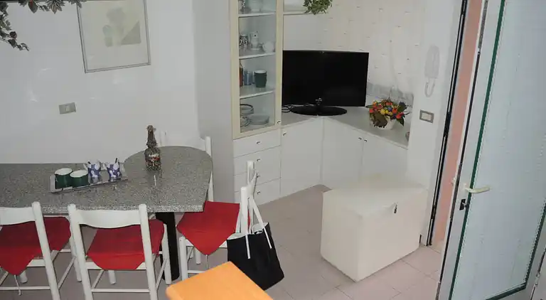 Spacious apartment with terrace and pool in Bibione