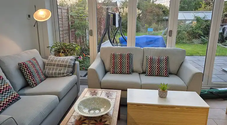 Cozy Guest Room in Aldershot Perfect for Solo Travellers