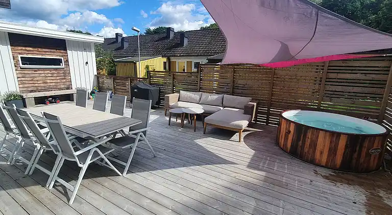 Acogedora villa cerca del lago y la naturaleza y de Liseberg