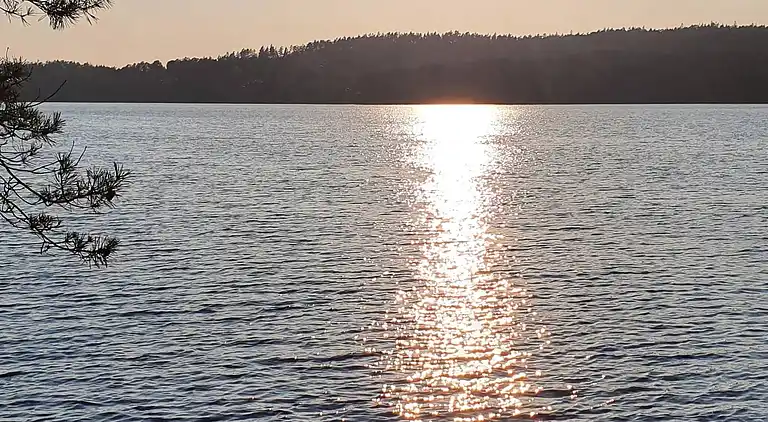 Acogedora villa cerca del lago y la naturaleza y de Liseberg