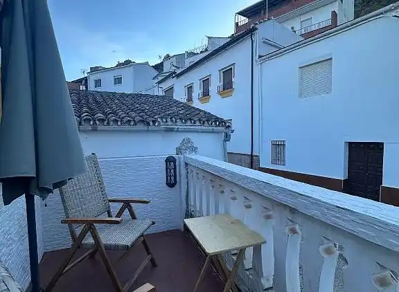 Serenity Stone in den Sierras