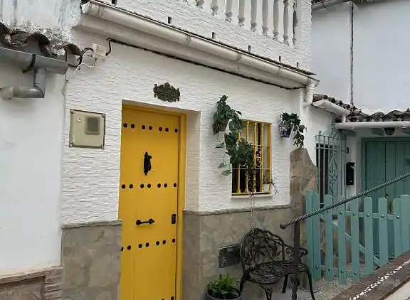 Serenity Stone in den Sierras