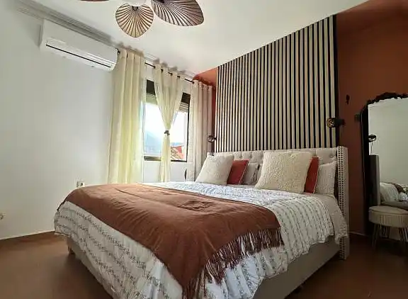 Serenity Stone in den Sierras